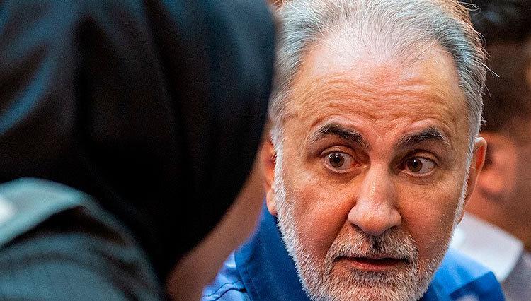 نگرانی وکیل مدافع نجفی از احتمال ابتلای موکلش به کرونا ، نگرانی وکیل مدافع نجفی از احتمال ابتلای موکلش به کرونا ، خطر مرگ بیش از همواره او را تهدید می نماید