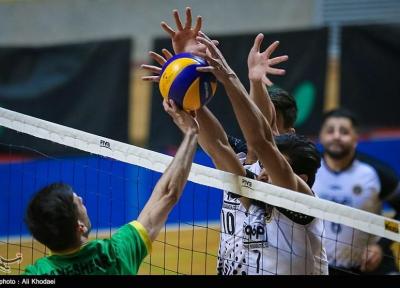 تیم والیبال شهرداری قزوین به دنبال سرمربی